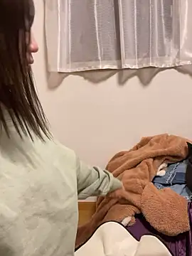 Snapshot of h415a812 chatting on February 20, 9:59 pm h415a812 online show from February 20, 9:59 pm