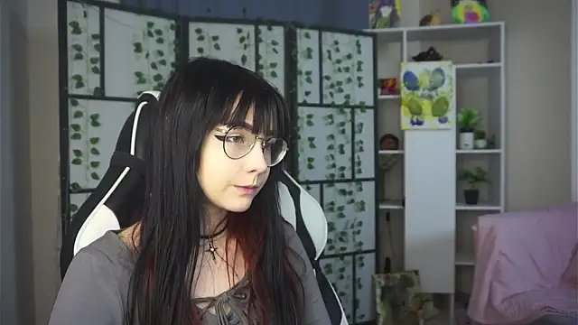 Snapshot of BereniceBattersby chatting on October 2, 8:27 pm BereniceBattersby online show from October 2, 8:27 pm
