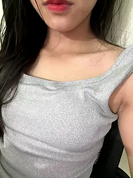 Snapshot of Desi_sara chatting on September 20, 2:51 pm Desi sara online show from September 20, 2:51 pm