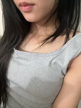 Snapshot of Desi_sara chatting on October 14, 2:45 am Desi sara online show from October 14, 2:45 am