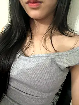 Snapshot of Desi_sara chatting on October 18, 3:46 pm Desi sara online show from October 18, 3:46 pm