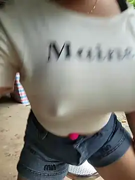 Snapshot of Akira_sera chatting on November 1, 12:23 am Akira sera online show from November 1, 12:23 am