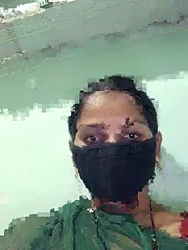 Snapshot of poojam93 chatting on September 9, 4:39 pm poojam93 online show from September 9, 4:39 pm