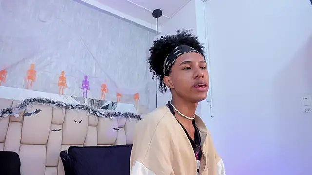 Johan gz  online show from October 11, 11:42 am