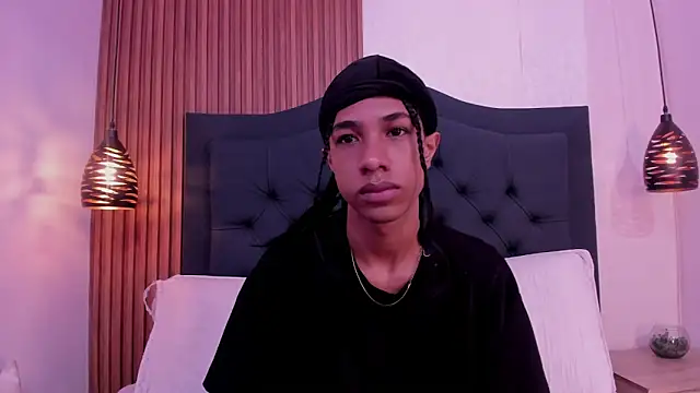 Snapshot of Johan_gz_ chatting on May 6, 11:37 am Johan gz online show from May 6, 11:37 am