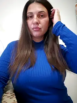 ElsMarya online show from November 12, 1:55 pm