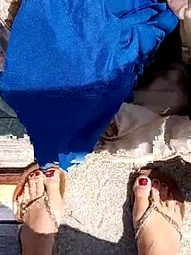 sarahkat86 online show from March 30, 3:46 pm