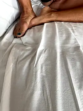 lucamila2903 online show from October 26, 9:04 am