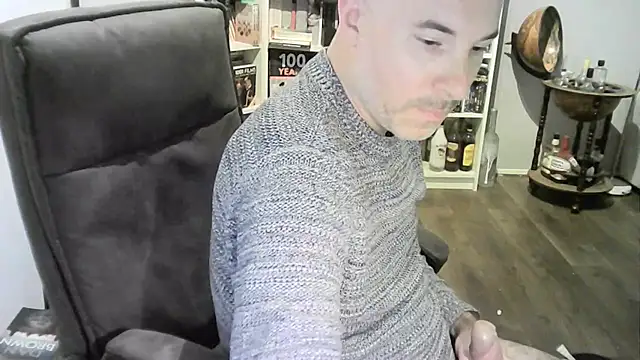 Chrisprngr online show from May 10, 12:32 pm