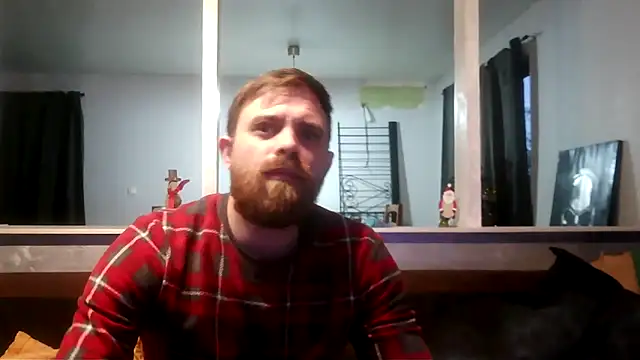 Snapshot of Bikerhot883hd chatting on December 19, 3:41 pm Bikerhot883hd online show from December 19, 3:41 pm
