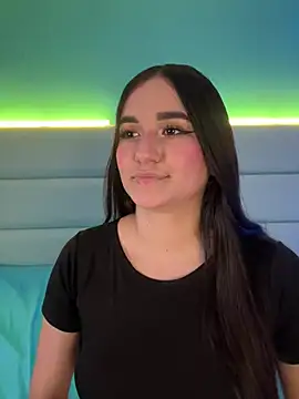 alejandrodolls online show from March 1, 7:05 pm