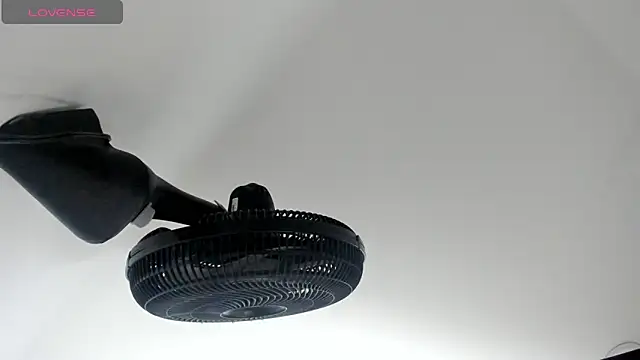 sweet  vanessa1 online show from September 16, 2:34 am