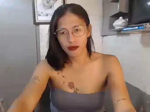Snapshot of yourbabygurlxx chatting on November 24, 1:55 pm yourbabygurlxx online show from November 24, 1:55 pm