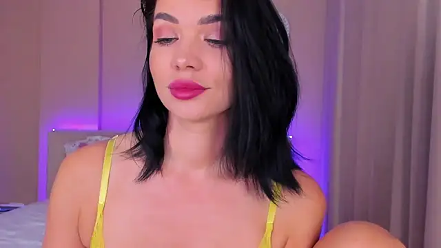 Emily Sheen online show from June 26, 4:28 am