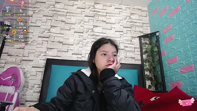 Snapshot of maily_can chatting on October 16, 12:50 pm maily can online show from October 16, 12:50 pm