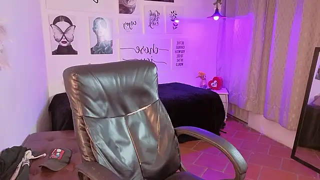 davoxer online show from February 1, 3:49 am