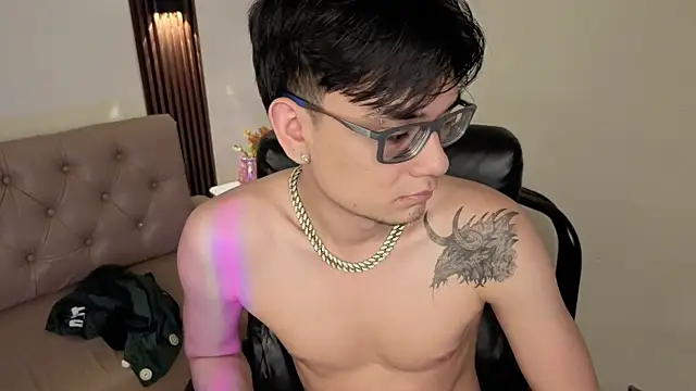 davoxer online show from April 9, 6:19 am