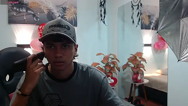 markbowie online show from February 11, 7:30 pm