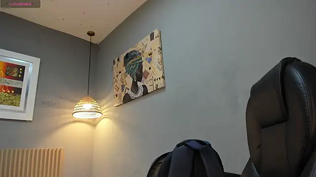 markbowie online show from March 29, 11:54 am