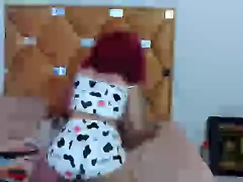 CATTALINAHOT online show from April 4, 4:00 am