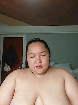 LianaCruzado online show from May 29, 2:20 am