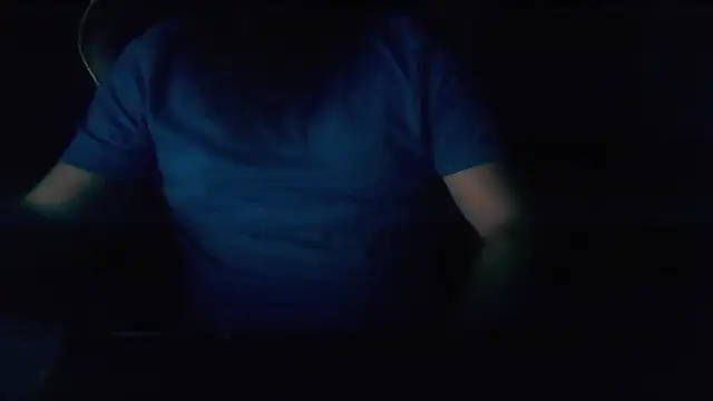 LondonMan1988 online show from November 6, 6:31 pm