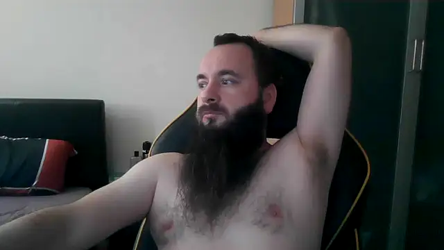 LondonMan1988 online show from February 21, 10:16 am