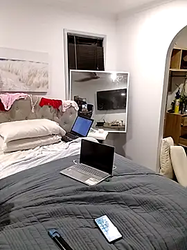 iamthepublickmasterbater online show from October 22, 1:55 pm