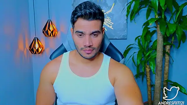 Snapshot of AndresR3 chatting on September 16, 4:57 am AndresR3 online show from September 16, 4:57 am