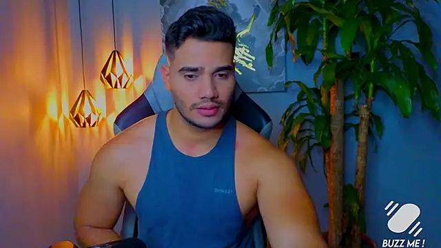 Snapshot of AndresR3 chatting on October 5, 11:24 pm AndresR3 online show from October 5, 11:24 pm