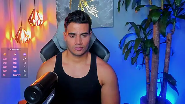 Snapshot of AndresR3 chatting on October 24, 8:22 am AndresR3 online show from October 24, 8:22 am