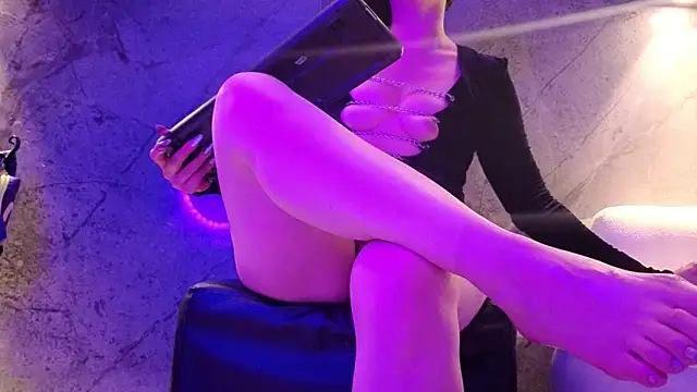 Anxelica Macondo  online show from February 8, 3:10 am