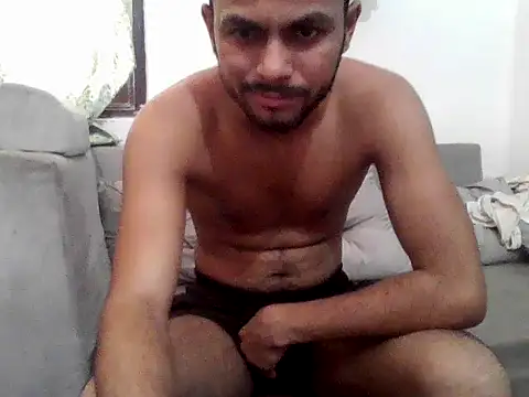 urdreamman online show from April 6, 2:42 am
