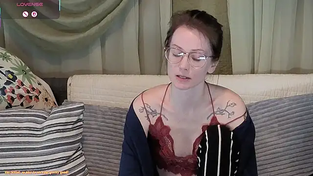 Snapshot of kohlbird chatting on February 5, 3:11 am kohlbird online show from February 5, 3:11 am