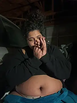 1n0nlythroat online show from January 19, 11:25 am