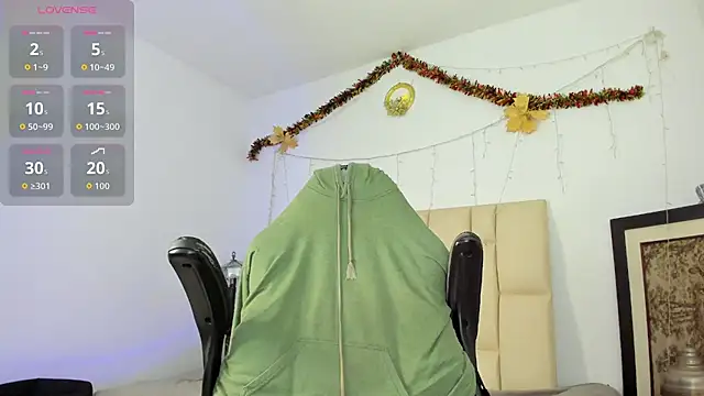 blue wxw online show from December 3, 2:52 am