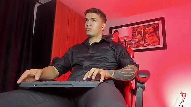 ALPHA DOMINUS  online show from February 17, 5:04 am