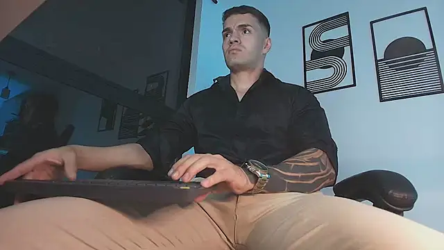 ALPHA DOMINUS  online show from July 30, 3:38 am
