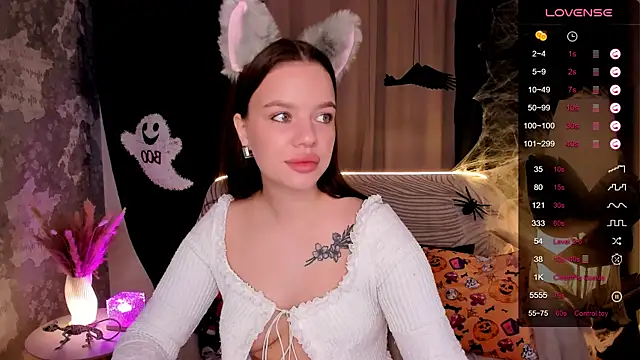 Snapshot of marydreams_ chatting on October 23, 8:35 am marydreams online show from October 23, 8:35 am