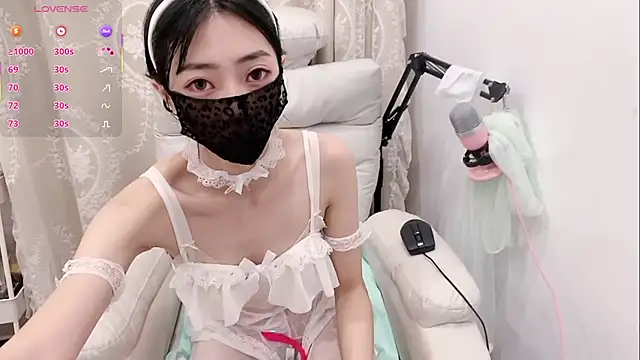 tuantuanle online show from November 25, 12:49 pm