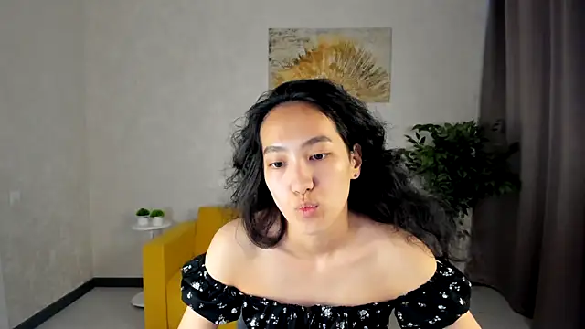FlirtyAura online show from May 18, 3:35 am