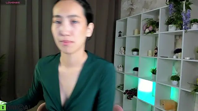 FlirtyAura online show from May 30, 3:14 am