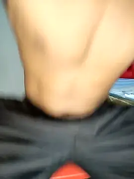 Snapshot of Kesurra chatting on February 17, 12:18 am Kesurra online show from February 17, 12:18 am