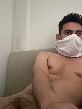 milfshakeow online show from May 9, 3:28 pm