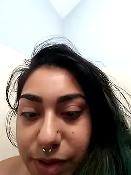 Snapshot of Lovelyrainn chatting on September 20, 3:35 pm Lovelyrainn online show from September 20, 3:35 pm