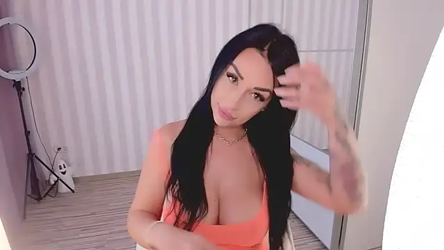 oh julya online show from October 23, 12:15 pm