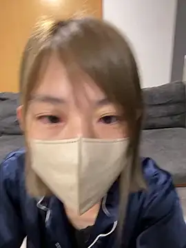 Snapshot of usako_2025 chatting on July 5, 1:07 pm usako 2025 online show from July 5, 1:07 pm