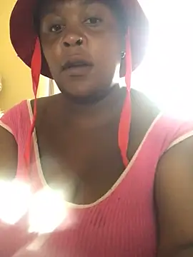 Snapshot of KINKYBOOTI22 chatting on March 25, 9:04 am KINKYBOOTI22 online show from March 25, 9:04 am