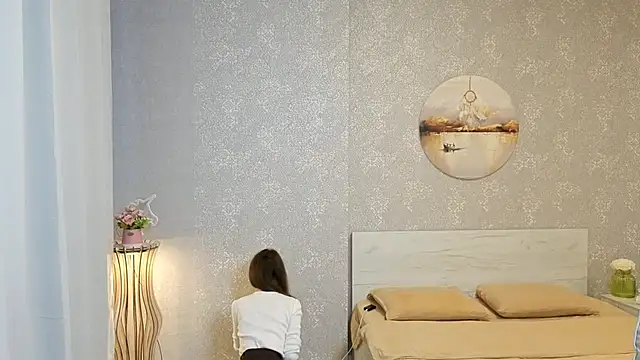 KellyShines online show from May 31, 3:19 pm