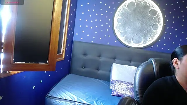 Snapshot of Megara_25 chatting on July 18, 1:59 pm Megara 25 online show from July 18, 1:59 pm